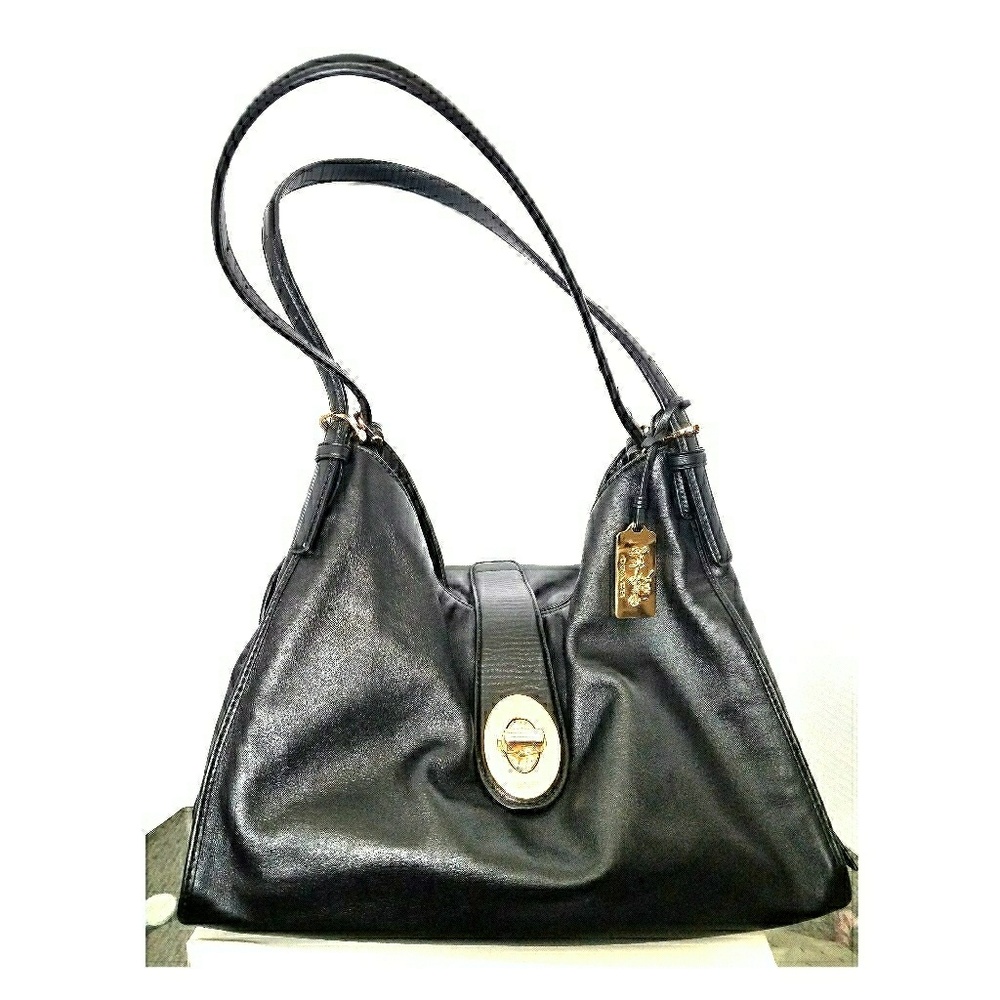 Coach Handbag Carlyle NWOT